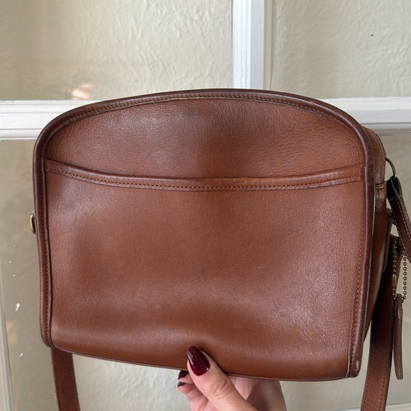 Vintage Coach leather zip crossbody - Picture 5 of 15